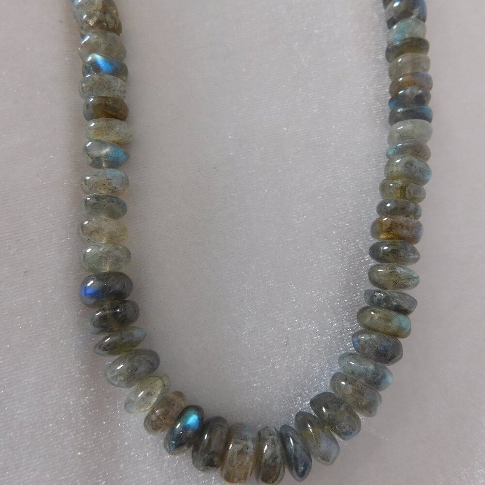 Ladies Genuine Labradorite Necklace